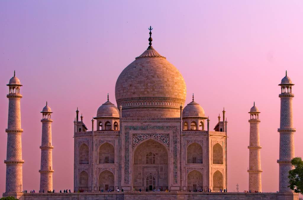 Taj Mahal Sightseeing Tour