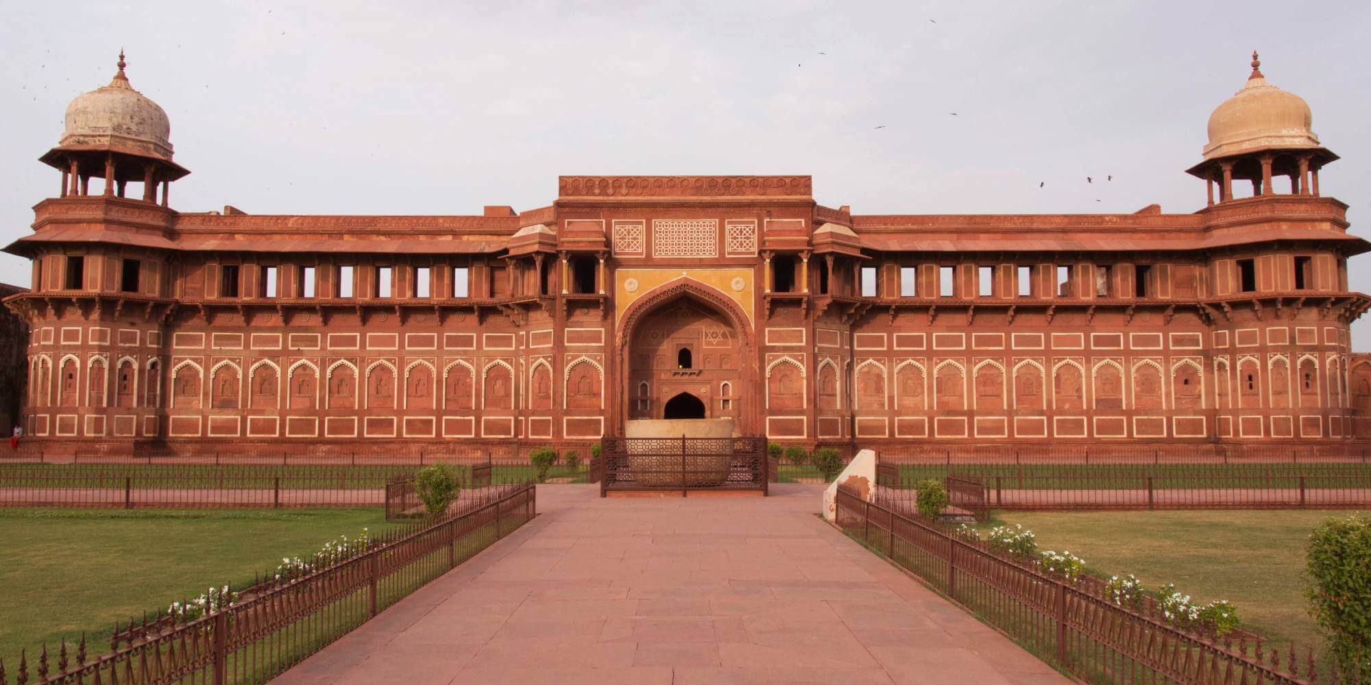 Agra Fort Travel Information | UP Tourism